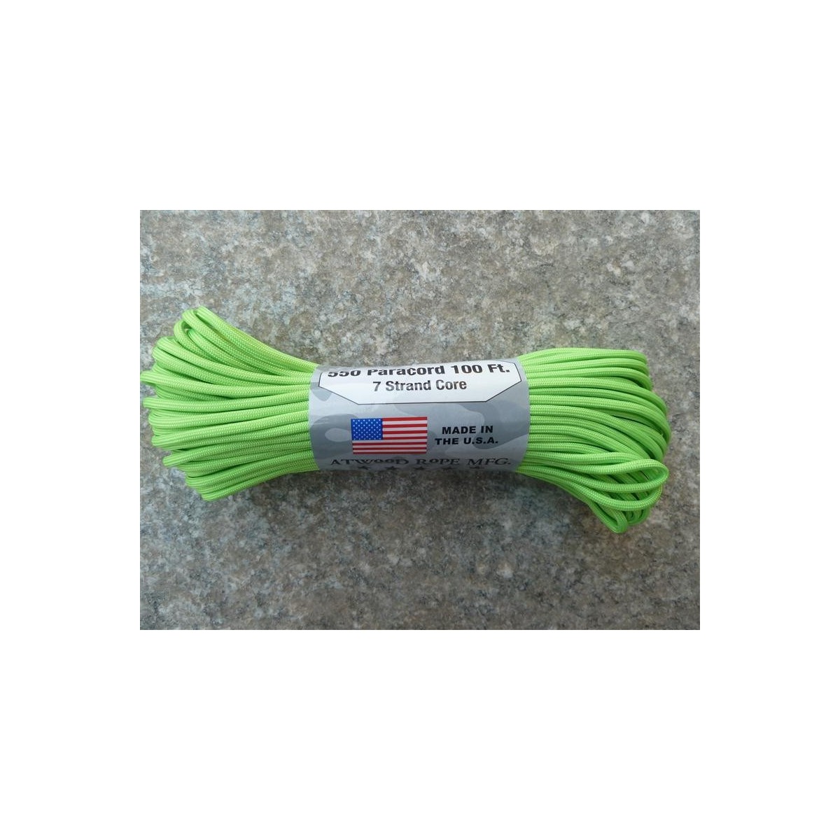 เชือกเอนกประสงค์ 550 PARACORD ยาว 100 ฟุต 7 เส้นใยแกนกลาง รับแรงดึง 550lbs สีเขียวนีออน Made in USA.