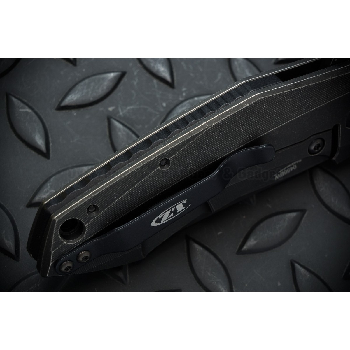 มีดพับ Zero Tolerance 0456BW Flipper Knife Titanium (3.25" Blackwash) ZT0456BW *Sprint run*