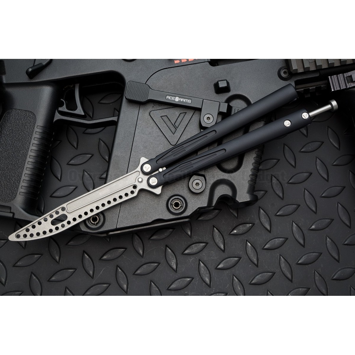 มีดบาลิซองสำหรับซ้อม Microtech Tachyon III Balisong Butterfly Trainer Knife (4.5" Apocalyptic Dull) 174-10AP